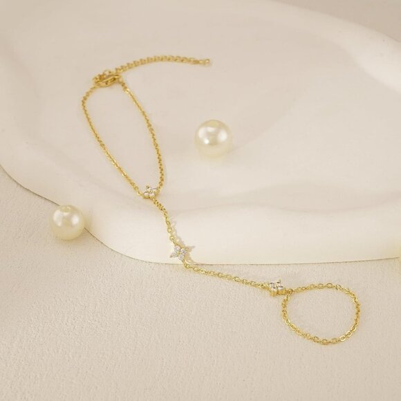 14K-Gold Plated GD Clover Link Trendy Chain Ring Bracelet Hand Chain for Women - Picture 5 of 8